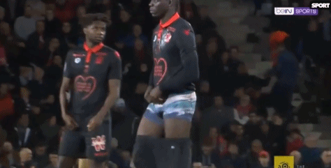 友谊赛米兰2-3维尔图斯恩泰拉，普利希奇、博尔萨尼破门（热身赛米兰2-3不敌维尔图斯恩泰拉：普利希奇、博尔萨尼建功）