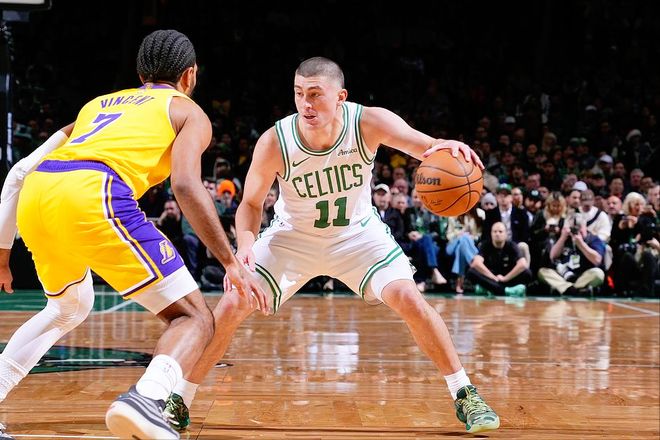 天价对决！姆巴佩、亚马尔并列身价榜首，谁是新生代第一人？（巅峰身价之争：姆巴佩与亚马尔并列榜首，谁能称新生代之王？）