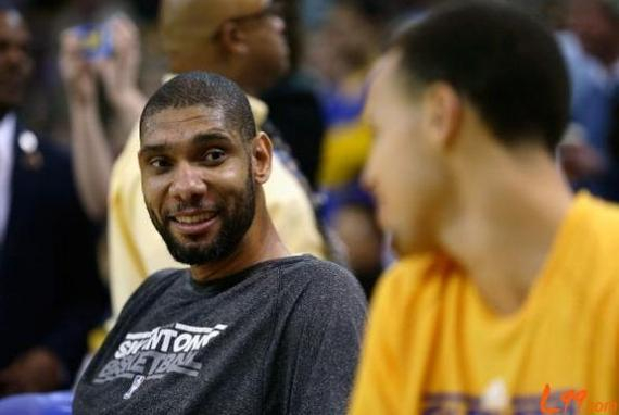 中国女足2-3苏格兰女足，张琳艳、吴澄舒互相传射，豪厄特吊射双响（中国女足2比3不敌苏格兰：张琳艳、吴澄舒互相传射，豪厄特吊射梅开二度）