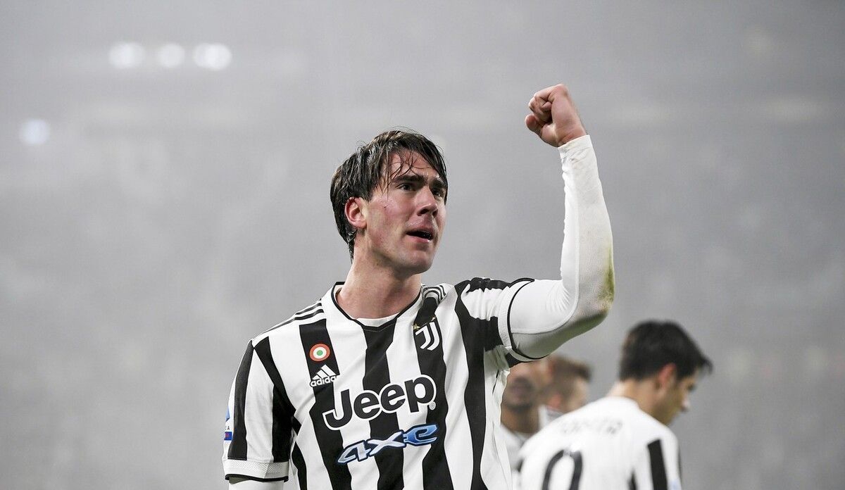 迈阿密国际总比分2-1晋级，梅西双响+完成生涯第400次助攻