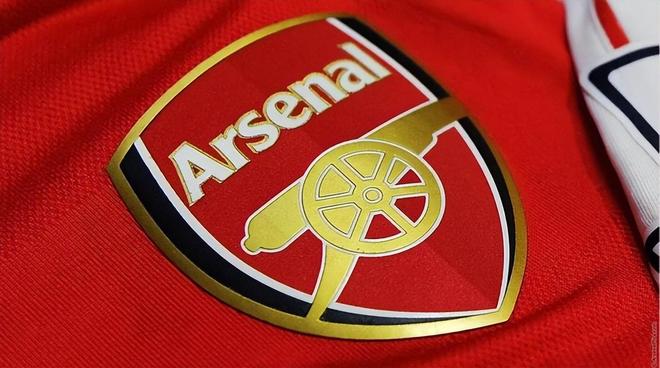 法甲新人王表现引关注（法甲最佳新秀表现抢眼）